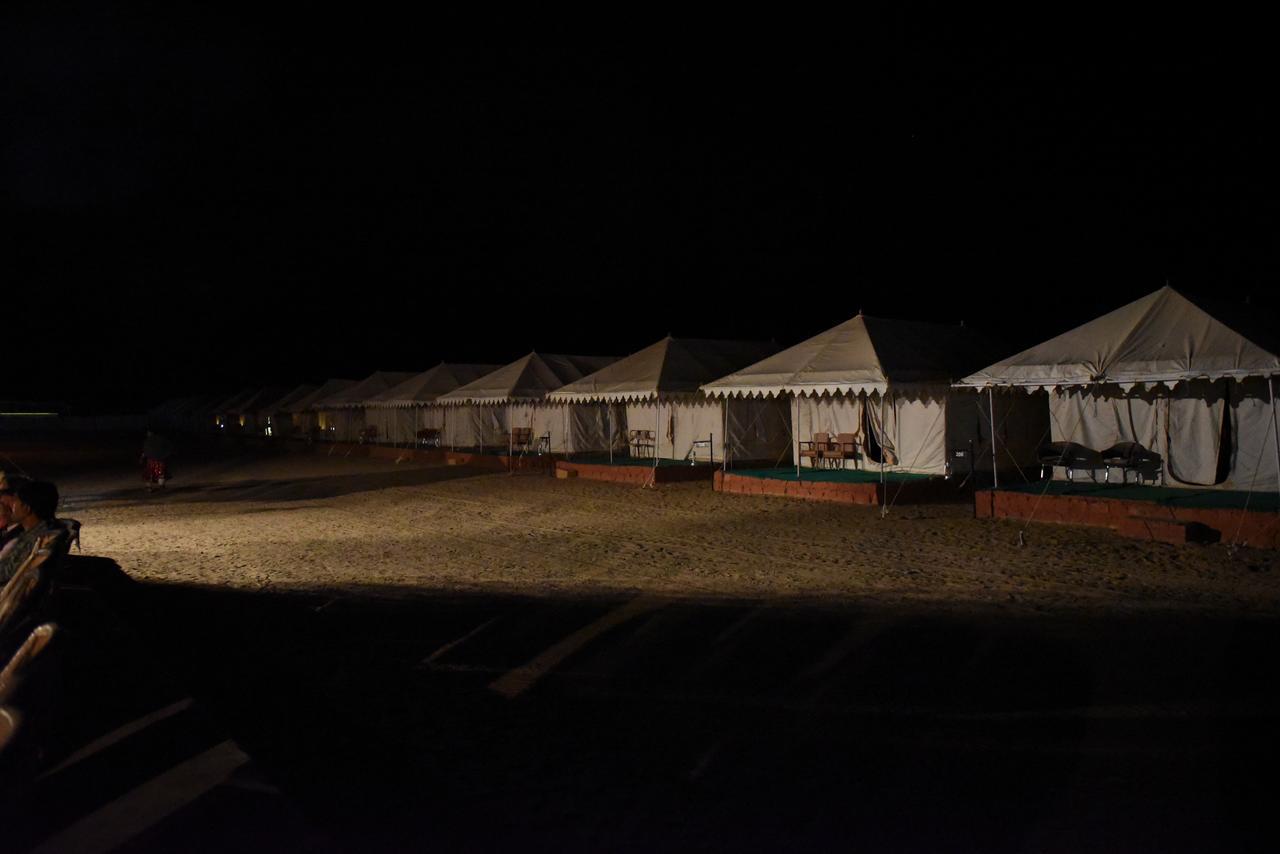 Kf Resort Pvt Ltd Sām Kültér fotó